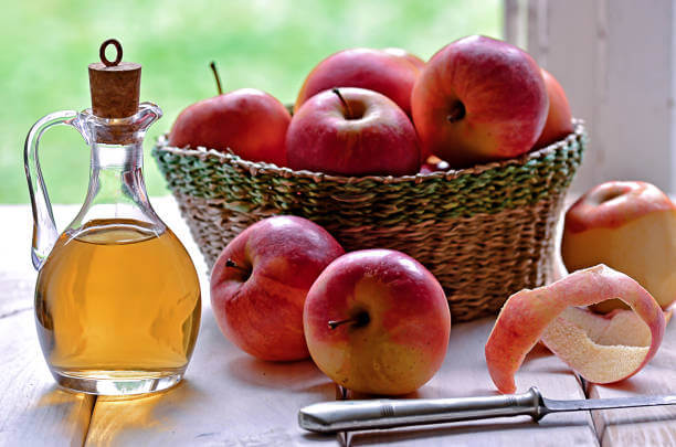 Јаболков оцет – најдобро е диво или непрскано овошје