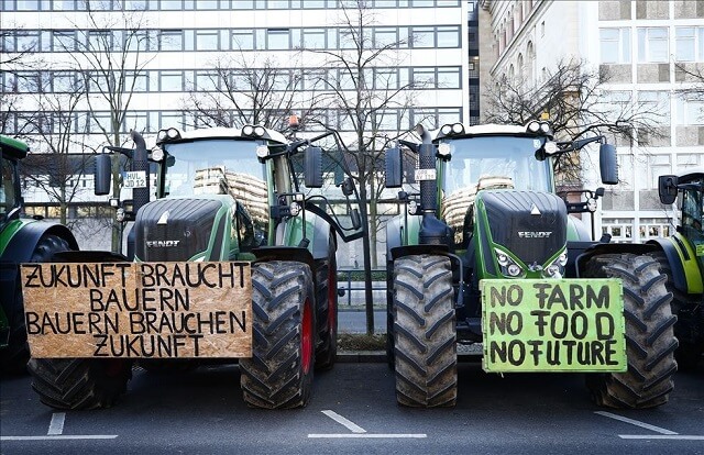 Протестираат и германските земјоделци