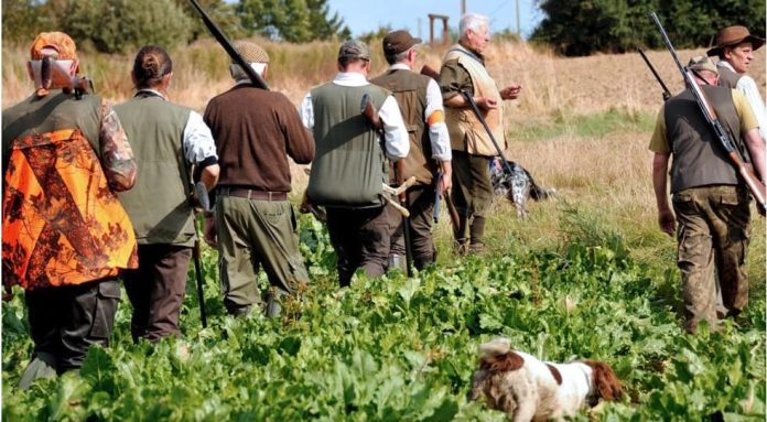 ДОГОВОРИ ЗА ОДГЛЕДУВАЊЕ ДИВЕЧ 